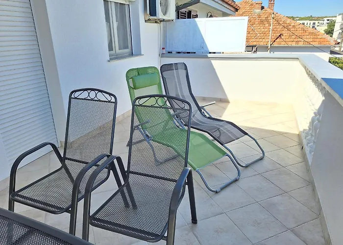 Perica Apartment And Perica Room With Separate Entrance