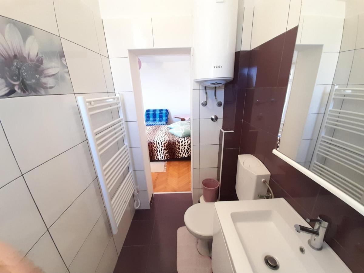 Perica And Perica With Separate Entrance Apartament *